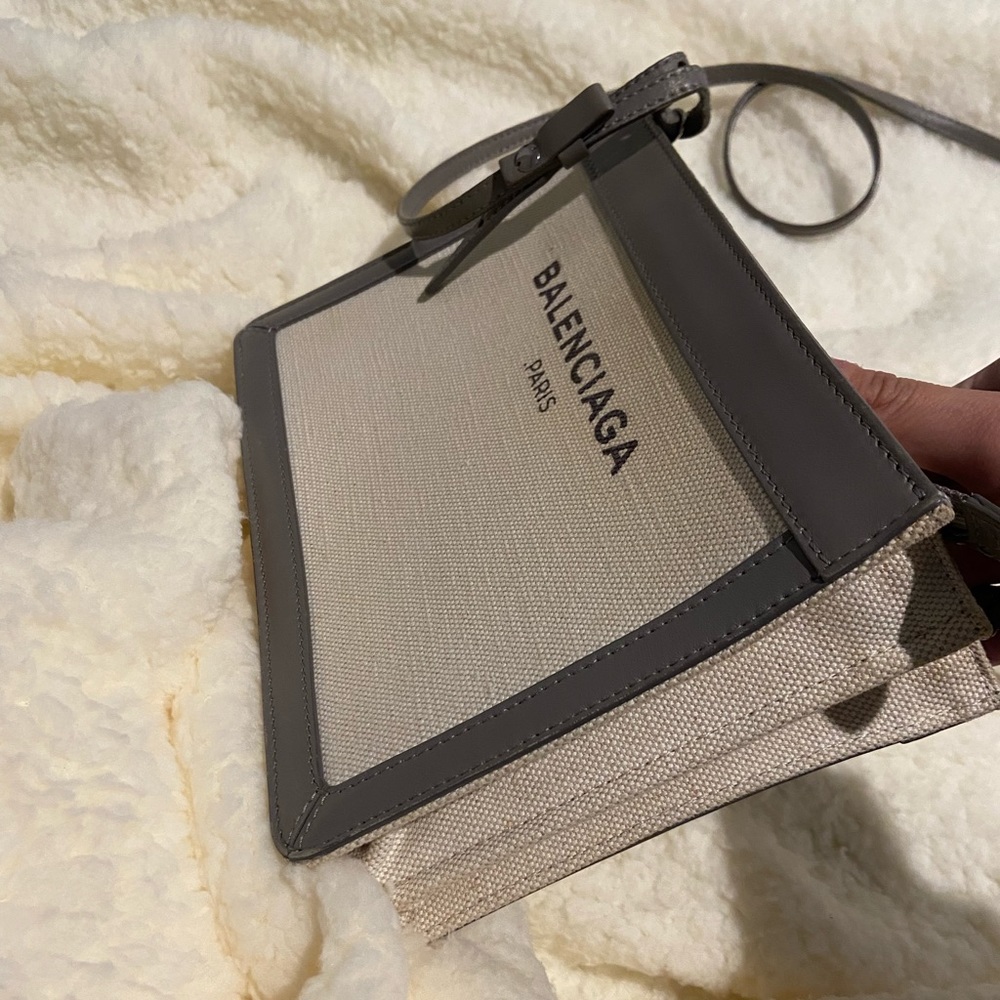 Balenciaga Cabas Crossbody